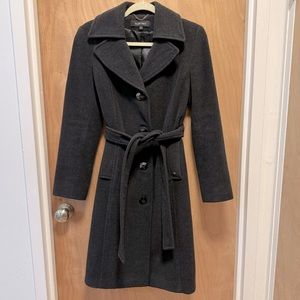 Ellen Tracy wool blend trench coat with belt